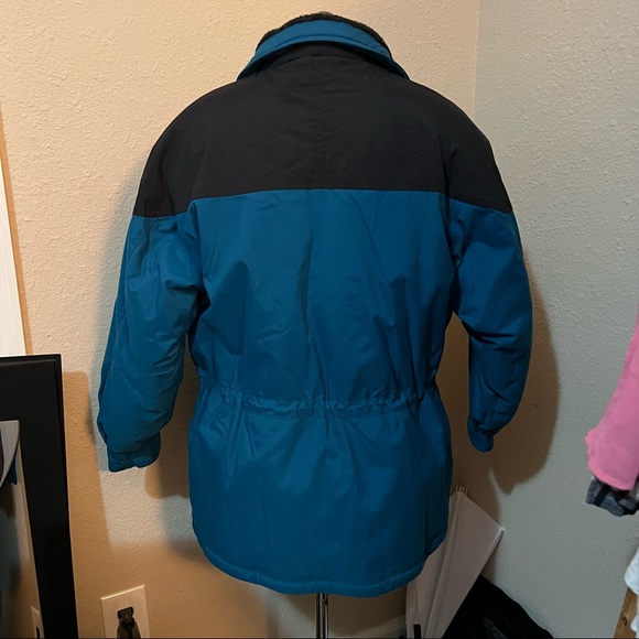 Vintage Columbia Ski Jacket - Picture 2 of 5